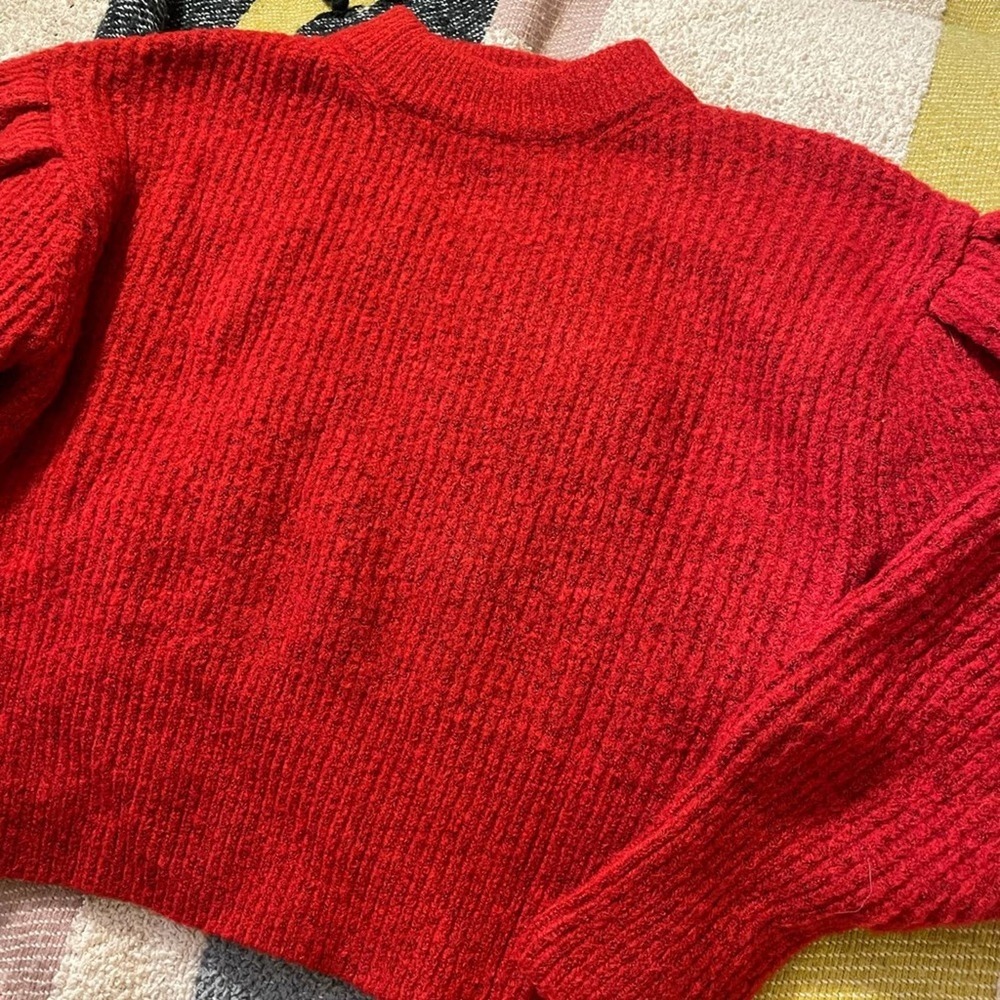 NWOT Forever 21 Bright Red Puff Sleeve Sweater